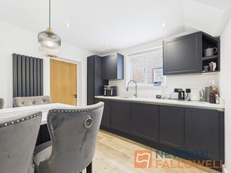 3 bedroom End of terrace house for sale in Hawbush Road, Walsall, WS3