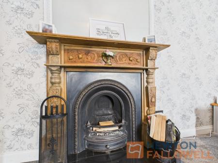 3 bedroom End of terrace house for sale in Hawbush Road, Walsall, WS3