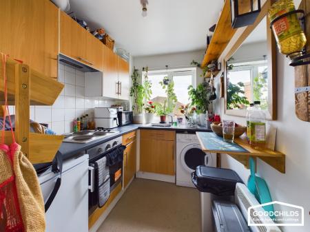 2 bedroom Flat for sale in High Street, Bloxwich, WS3