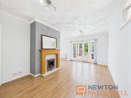 2 bedroom Bungalow for sale in Lichfield Road, Wednesfield, Wolverhampton, WV11