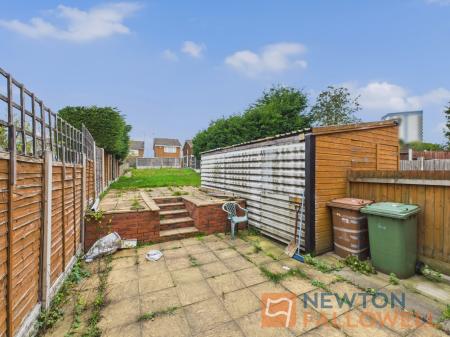 3 bedroom End of terrace house for sale in Parker Street, Bloxwich, WS3