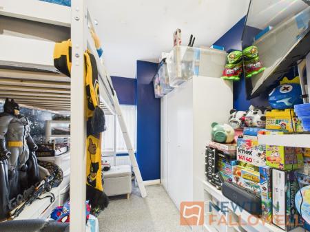 3 bedroom Semi-detached house for sale in Victoria Avenue, Walsall, WS3