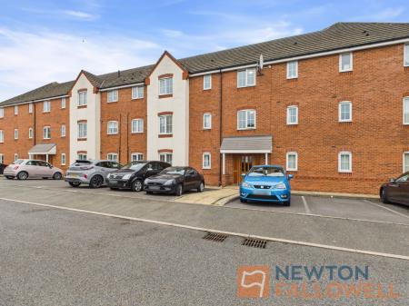 2 bedroom Flat for sale in Walker Road, Blakenall Heath, WS3