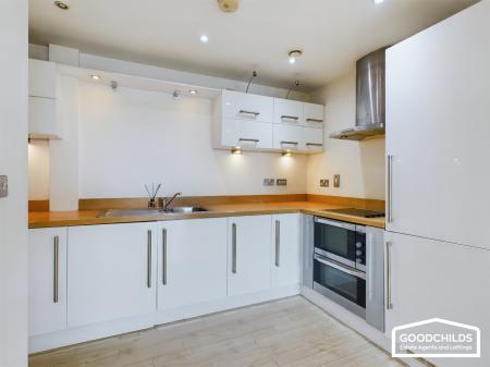 2 bedroom Apartment for sale in Wolverhampton Street, Walsall, WS2
