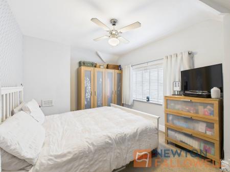 2 bedroom Semi-detached house for sale in Oakwood Road, Walsall, WS3