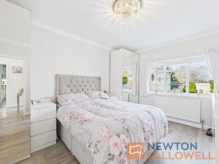 3 bedroom Detached bungalow for sale in Sanstone Close, Bloxwich, WS3