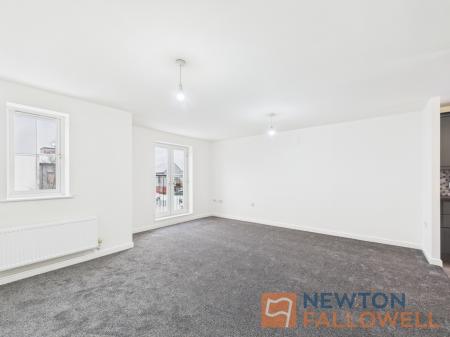 2 bedroom Flat for sale in Walker Road, Blakenall Heath, WS3