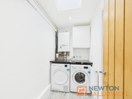 3 bedroom Detached house for sale in Rowan Drive, Essington, WV11