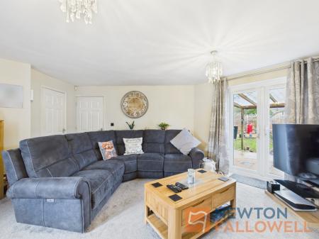 3 bedroom Semi-detached house for sale in Thornbury Road, Walsall, WS2