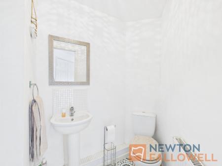 3 bedroom Semi-detached house for sale in Thornbury Road, Walsall, WS2