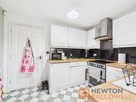 3 bedroom Semi-detached house for sale in Thornbury Road, Walsall, WS2