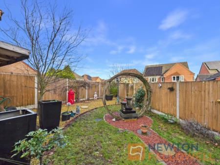 3 bedroom Semi-detached house for sale in Thornbury Road, Walsall, WS2