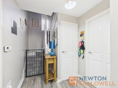 4 bedroom Semi-detached house for sale in Razorbill Way, Walsall, WS3