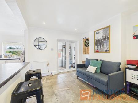 3 bedroom Semi-detached house for sale in Allens Lane, Pelsall, WS3