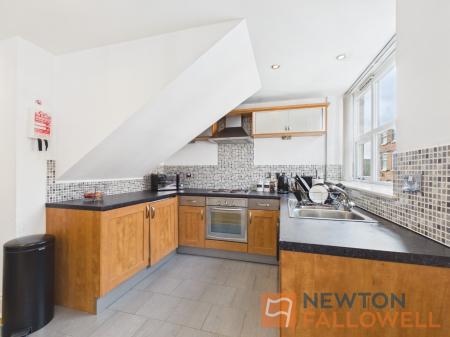 2 bedroom Apartment for sale in Cecil Street, Walsall, WS4