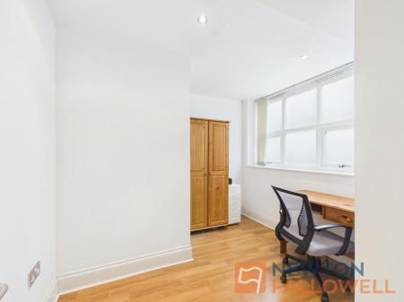 2 bedroom Apartment for sale in Cecil Street, Walsall, WS4