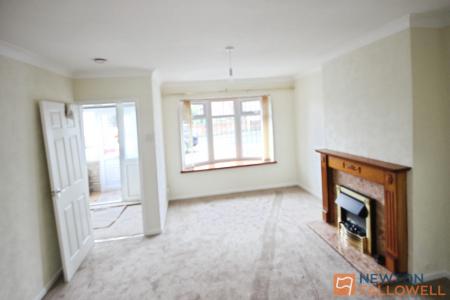 3 bedroom Terraced House to let in Ashbourne Road, Little Bloxwich, Bloxwich, WS3
