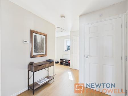 2 bedroom Apartment for sale in Walker Road, Bloxwich, WS3