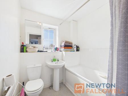 2 bedroom Apartment for sale in Walker Road, Bloxwich, WS3