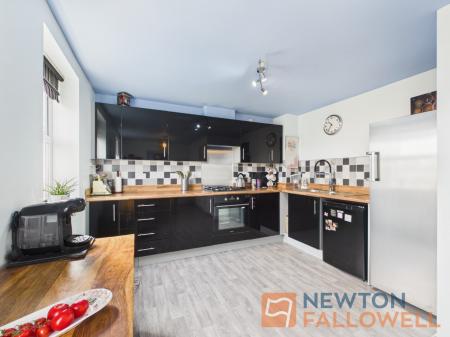 3 bedroom Semi-detached house for sale in Water Reed Grove, Walsall, WS2