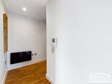 2 bedroom Apartment to let in Wolverhampton Street, Walsall, WS2
