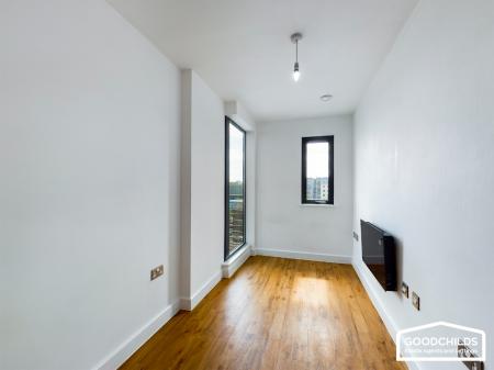 2 bedroom Apartment to let in Wolverhampton Street, Walsall, WS2