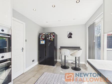 3 bedroom End of terrace house for sale in Walkers Fold, Willenhall, WV12