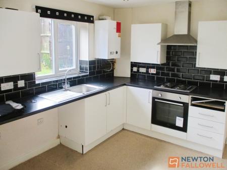 2 bedroom Terraced House to let in Ripon Road, Alumwell, Walsall, WS2