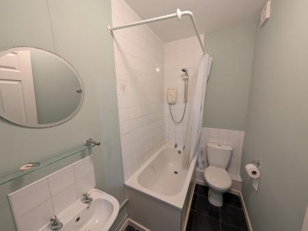 1 bedroom Flat to let in Harrison Street, Bloxwich, WS3