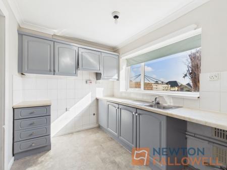 3 bedroom Semi-detached house for sale in Walker Road, Walsall, WS3