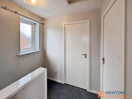 2 bedroom Semi-detached house to let in Snowdon Way, Wolverhampton, WV10