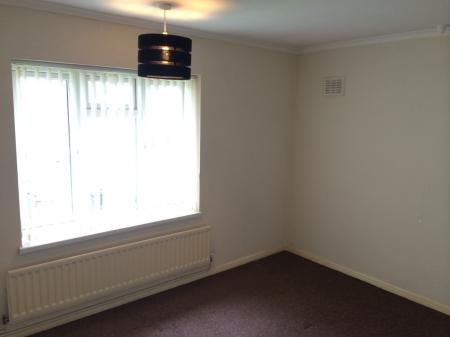 1 bedroom Flat to let in Shepherd Drive, Short Heath, Willenhall, WV12