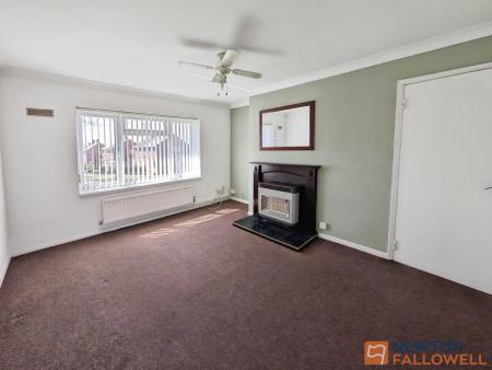 1 bedroom Flat to let in Shepherd Drive, Short Heath, Willenhall, WV12