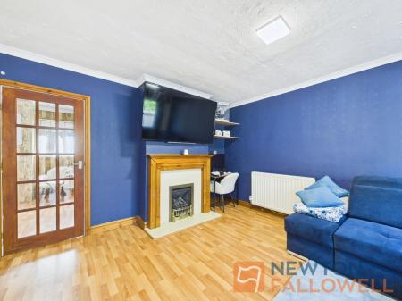 3 bedroom Terraced House for sale in Murdock Way, Walsall, WS2