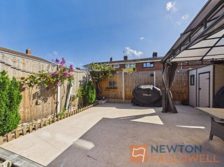 3 bedroom Terraced House for sale in Murdock Way, Walsall, WS2