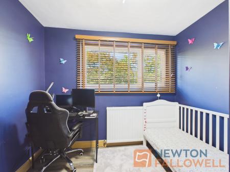 3 bedroom Terraced House for sale in Murdock Way, Walsall, WS2