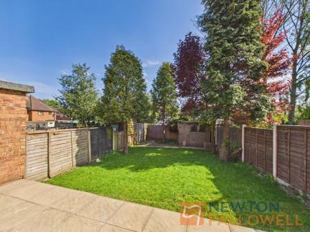 3 bedroom End of terrace house for sale in Archer Road, Walsall, WS3