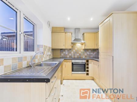 3 bedroom Town house for sale in Victoria Street, Willenhall, WV13