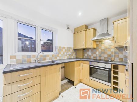 3 bedroom Town house for sale in Victoria Street, Willenhall, WV13