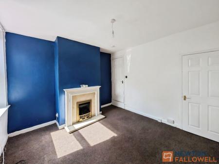3 bedroom Terraced House to let in Cecil Street, Butts, Walsall, WS4