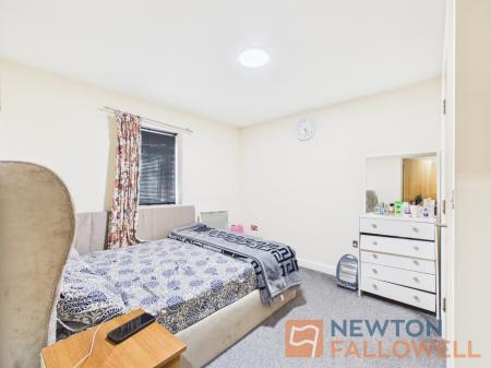 2 bedroom Flat for sale in Smiths Flour Mill, Walsall, WS2