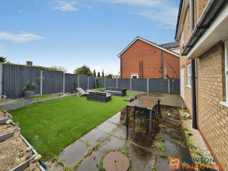 3 bedroom Detached house for sale in New Forest Road, Walsall, WS3
