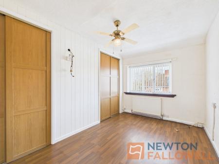 3 bedroom Semi-detached house for sale in Higgins Avenue, Bilston, WV14