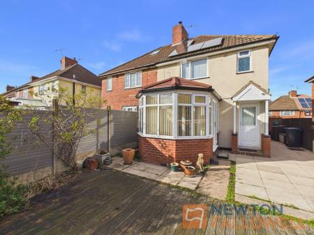 3 bedroom Semi-detached house for sale in Higgins Avenue, Bilston, WV14