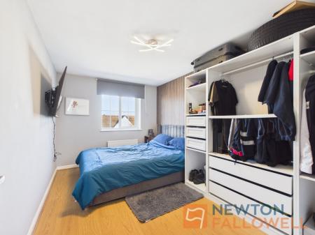 2 bedroom Flat for sale in Walker Road, Walsall, WS3