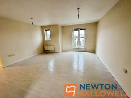 2 bedroom Flat for sale in Walker Road, Walsall, WS3