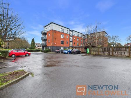 2 bedroom Flat for sale in Broadway, Walsall, WS1