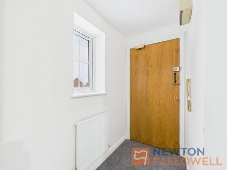 2 bedroom Flat for sale in Walker Road, Walsall, WS3