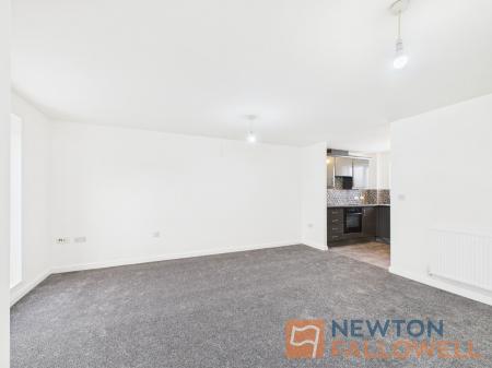 2 bedroom Flat for sale in Walker Road, Walsall, WS3