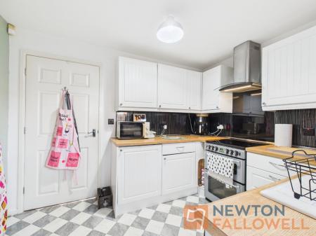 3 bedroom Semi-detached house for sale in Thornbury Road, Walsall, WS2